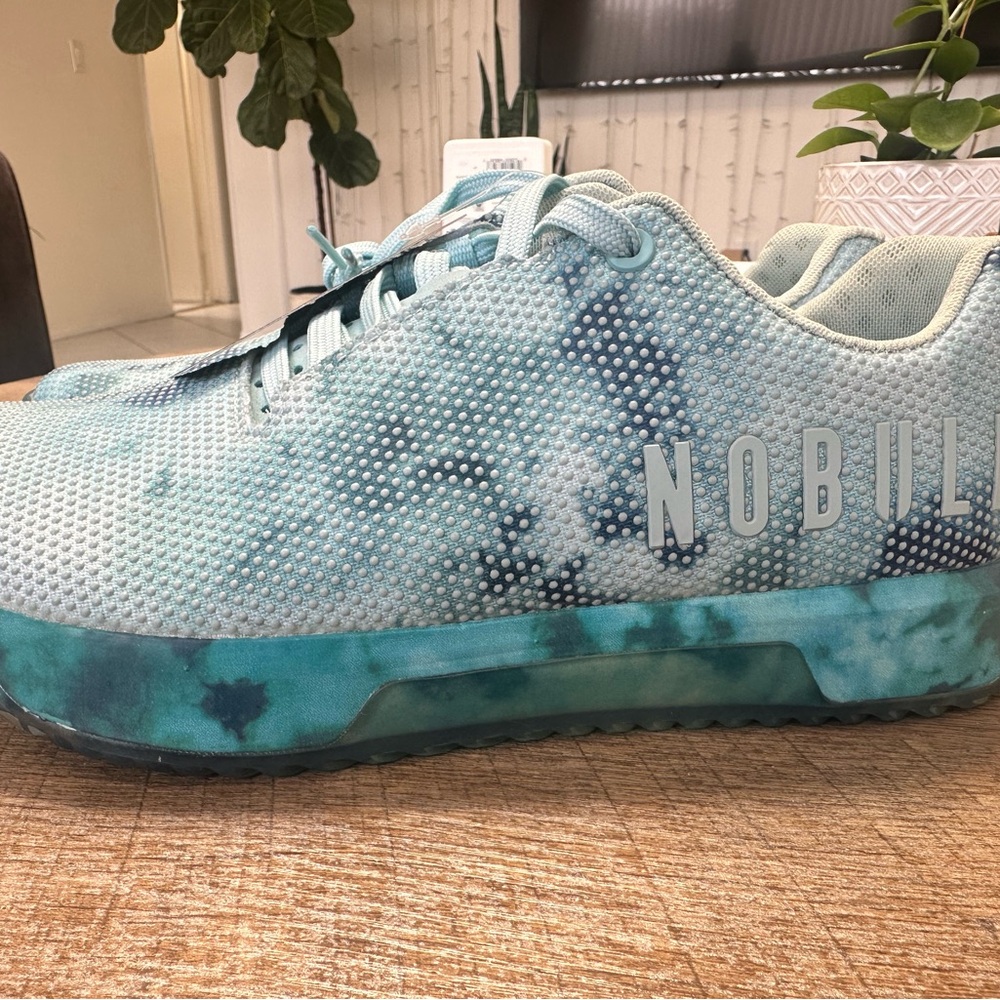 Brand new Nobulls